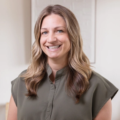 Deanna, Dental Hygienist of Avery Dental Wellness