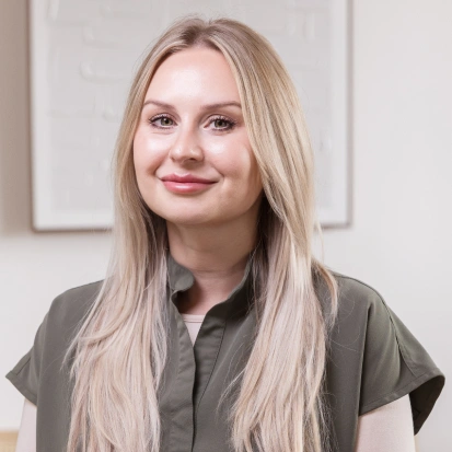 Jes, Dental Assistant of Avery Dental Wellness
